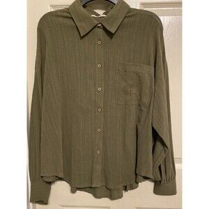 By Together Button Down Shirt Green Women  Size M Gauze Cotton Lagenlook Beach